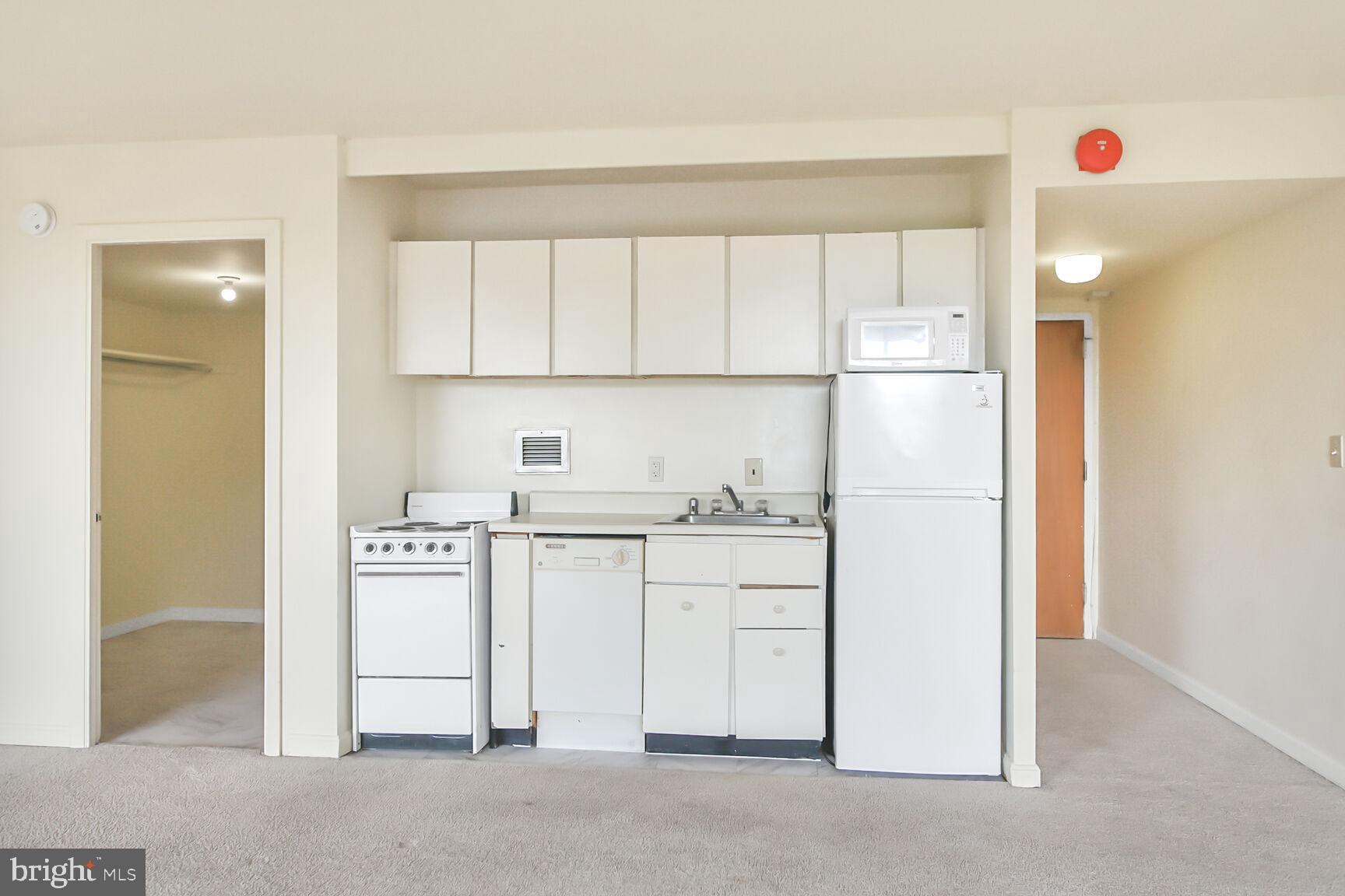 7505 DEMOCRACY BOULEVARD A-422