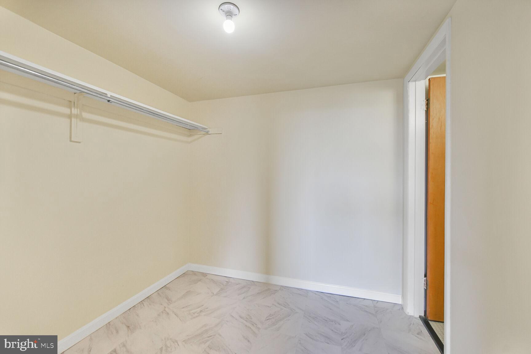 7505 DEMOCRACY BOULEVARD A-422