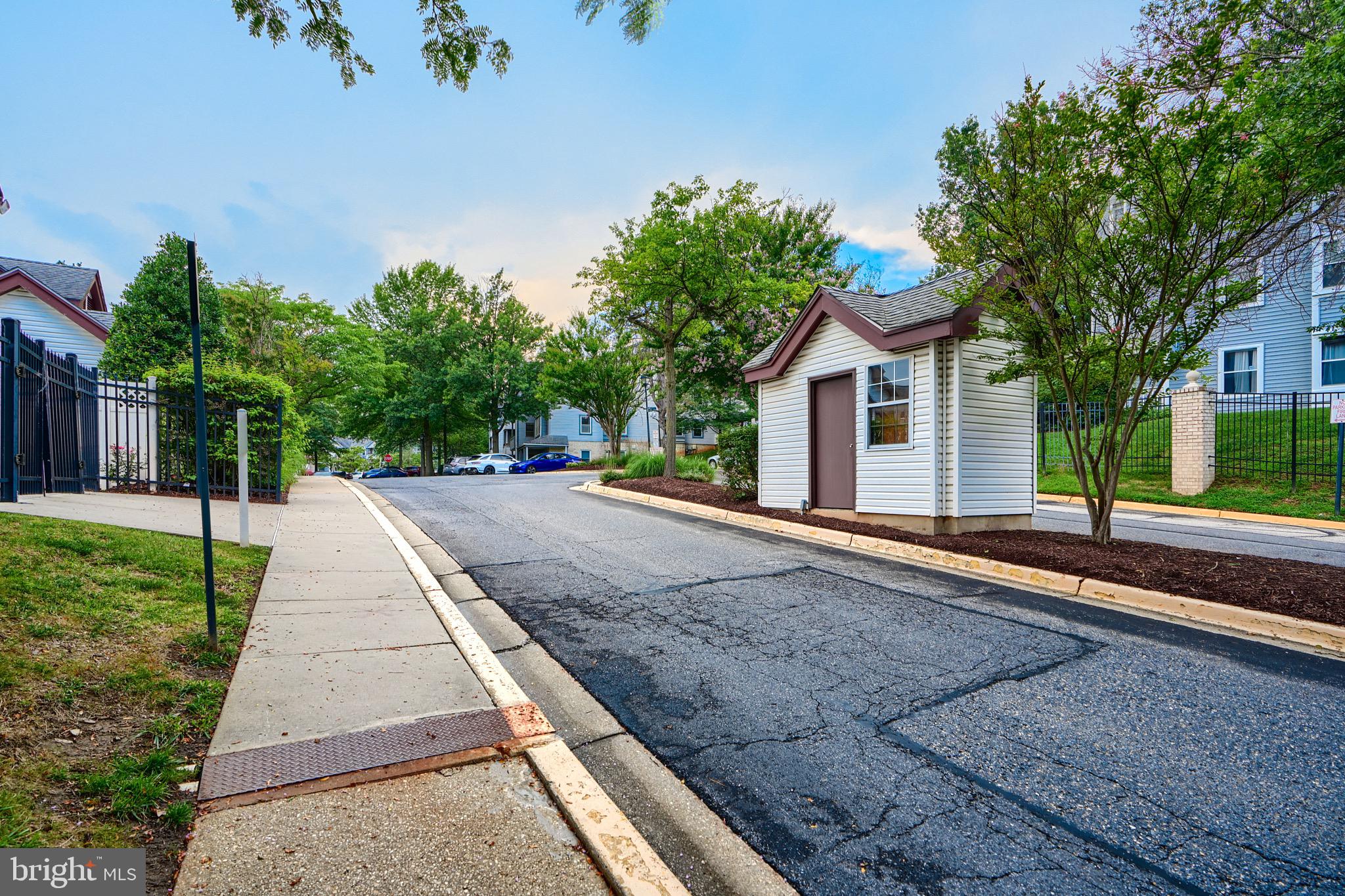 3315 SIR THOMAS DRIVE 4-B-43