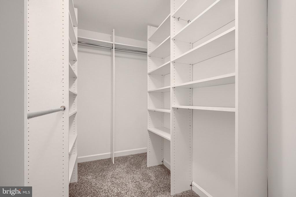 3315 SIR THOMAS DRIVE 4-B-43