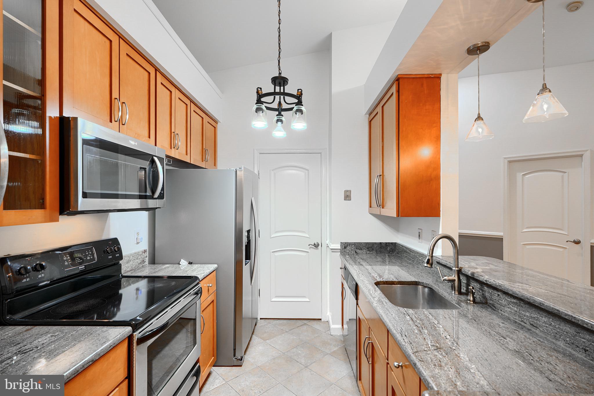 3315 SIR THOMAS DRIVE 4-B-43