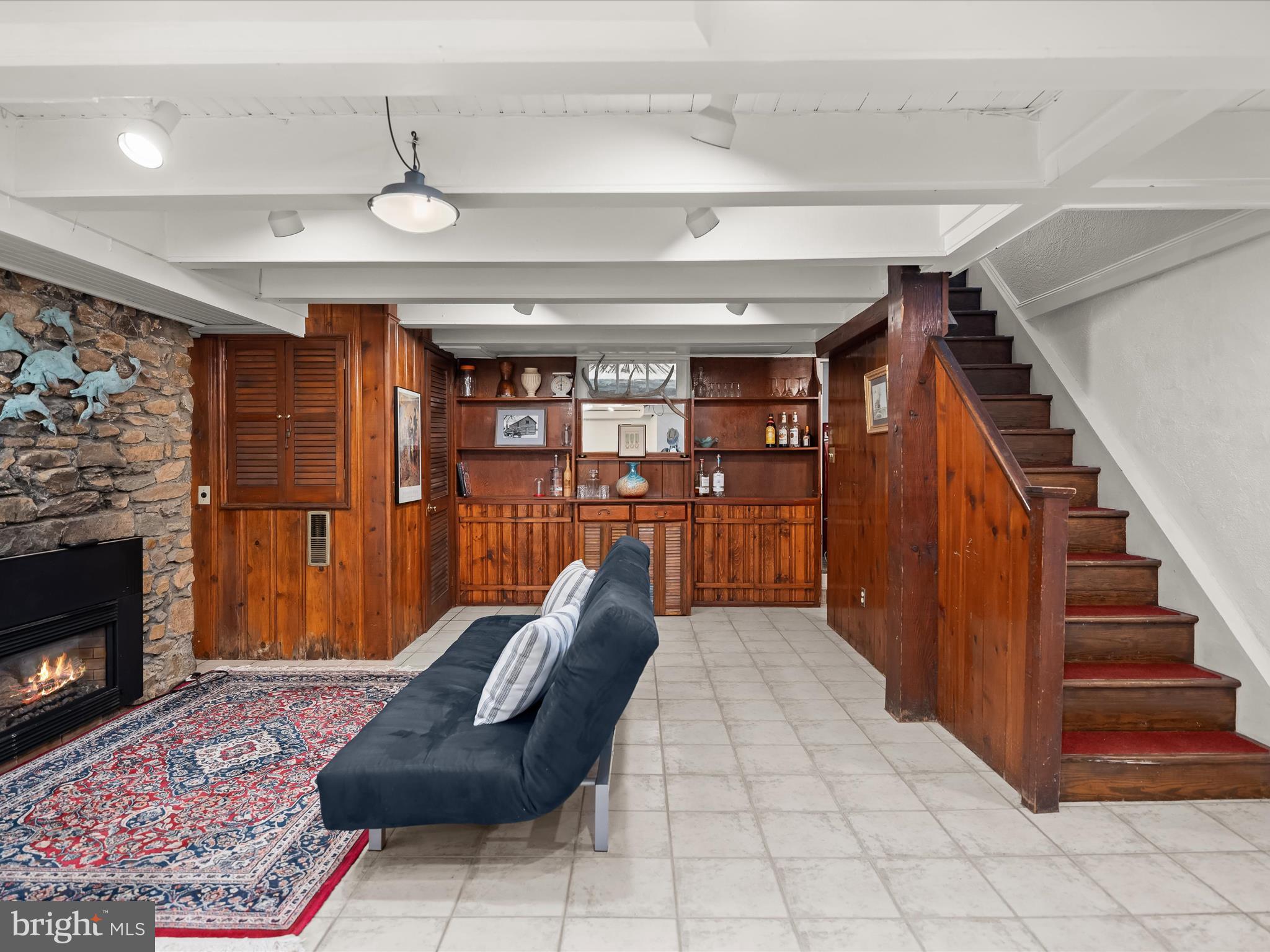6310 POE ROAD
