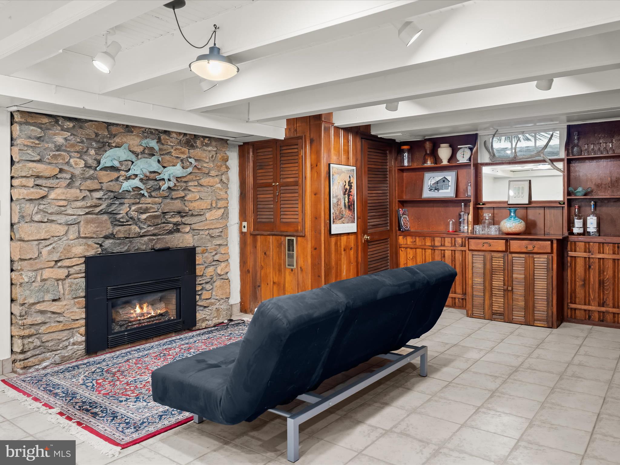 6310 POE ROAD