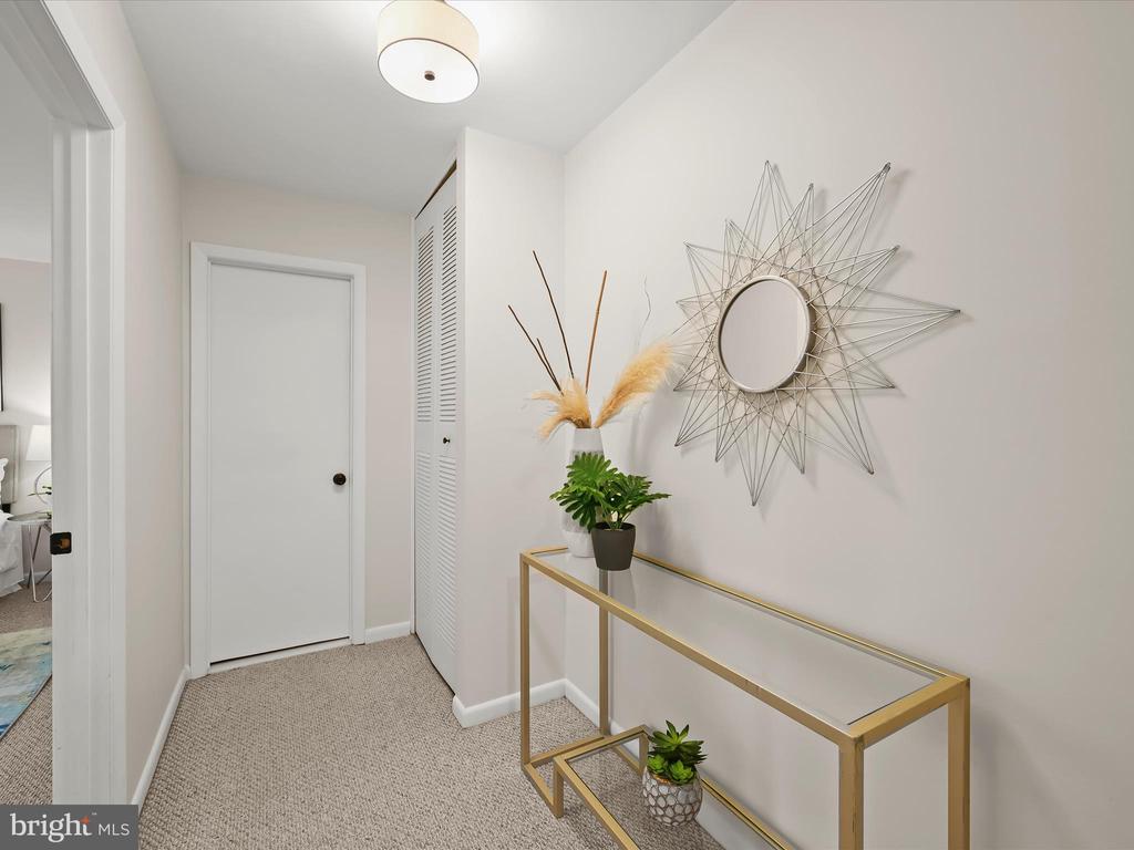 10625 MONTROSE AVENUE 103