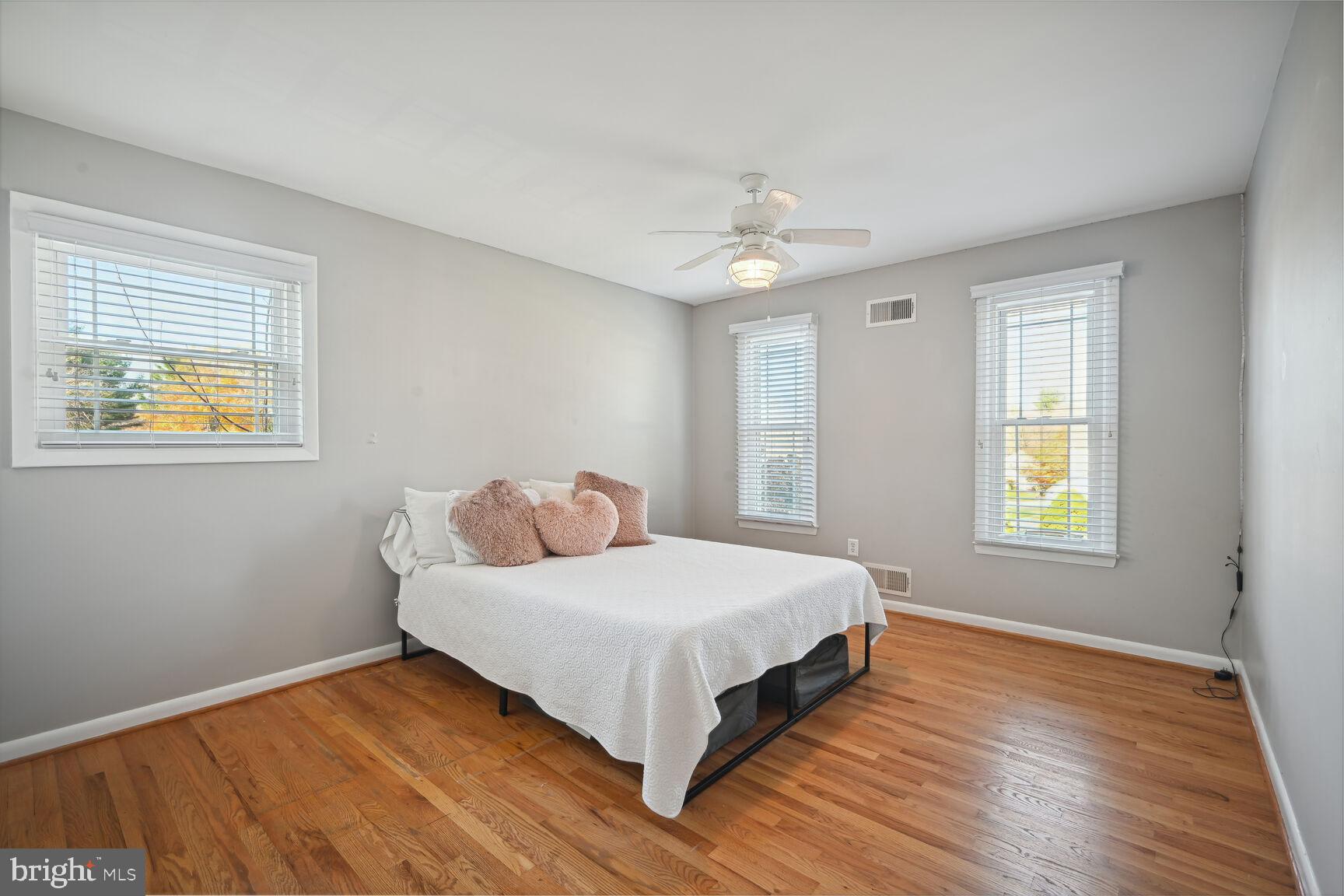 3104 VANDEVER STREET