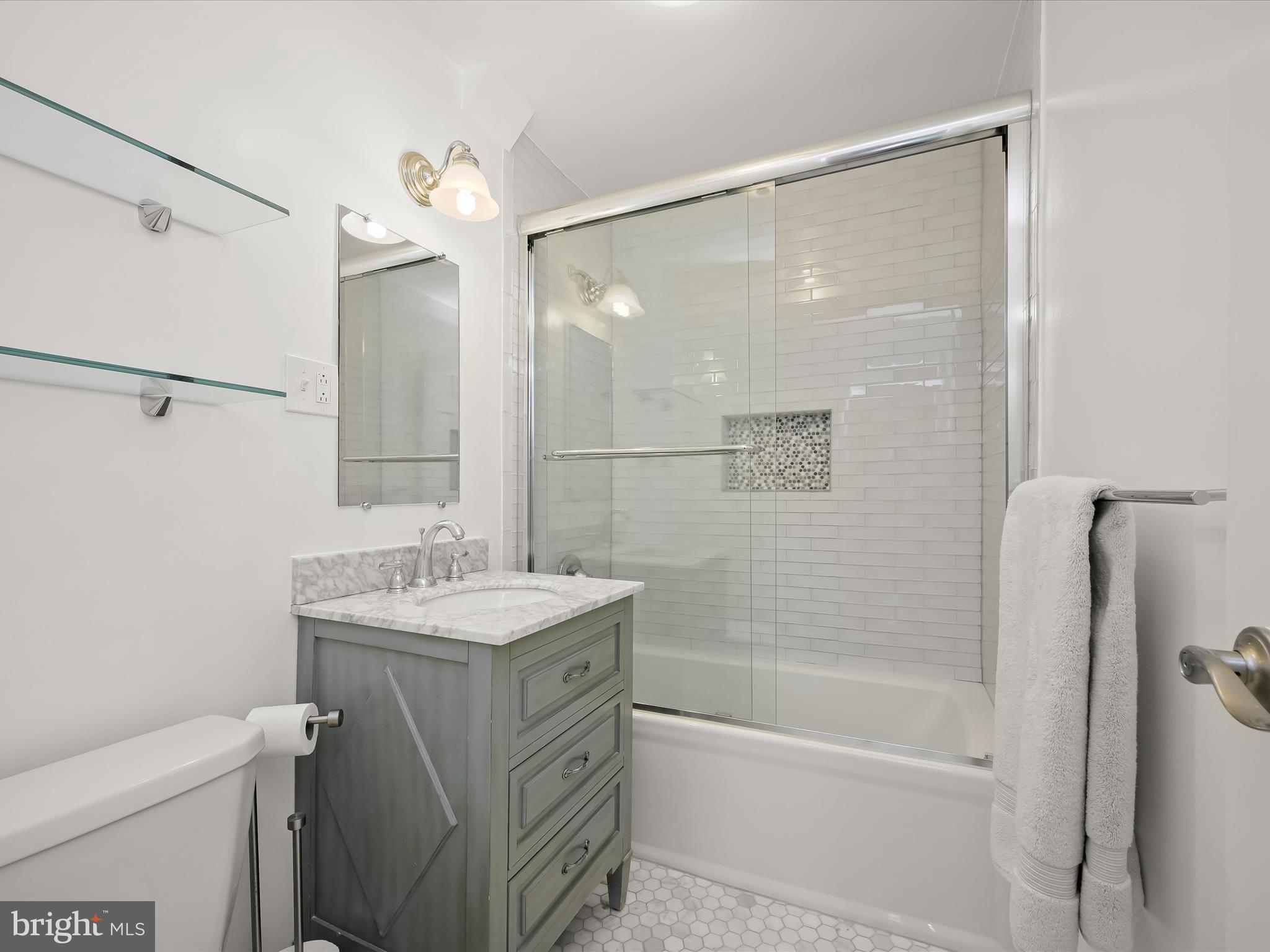 2707 EAST WEST HIGHWAY