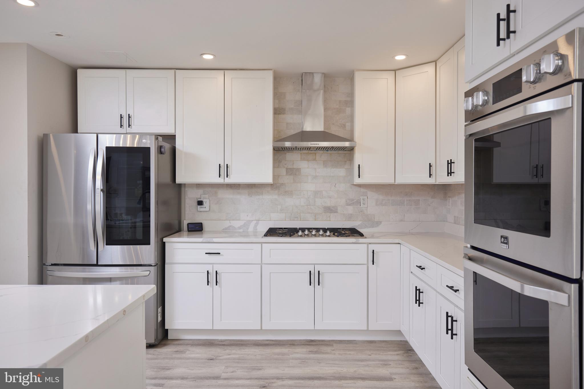 7415 BRADLEY BOULEVARD