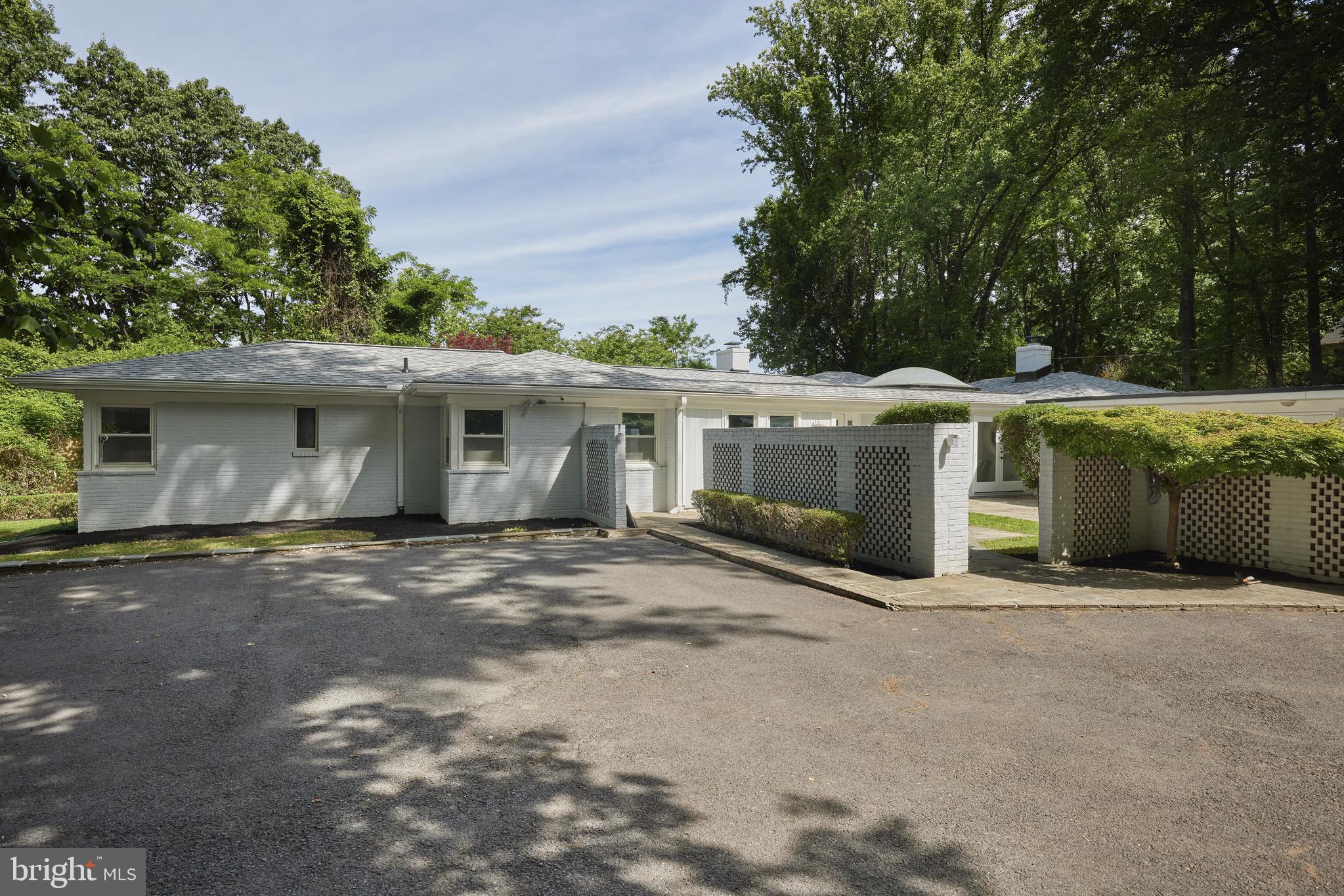 7415 BRADLEY BOULEVARD