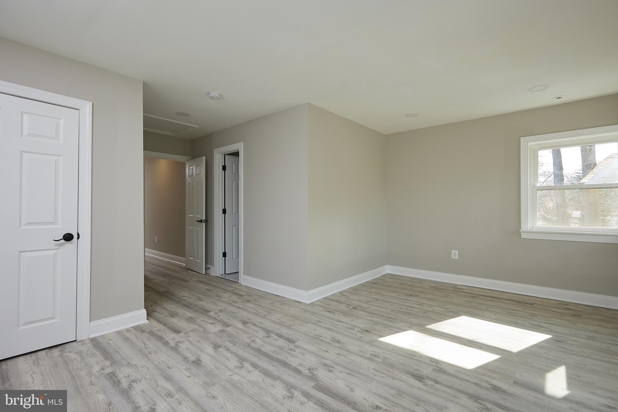 7415 BRADLEY BOULEVARD