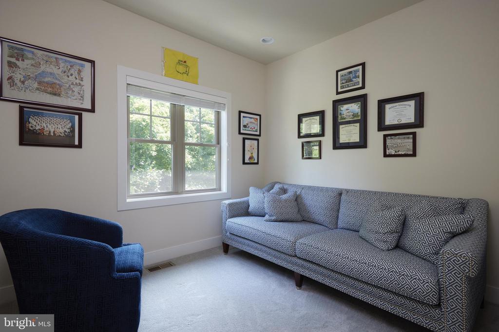 128 BYTHAM RIDGE LANE
