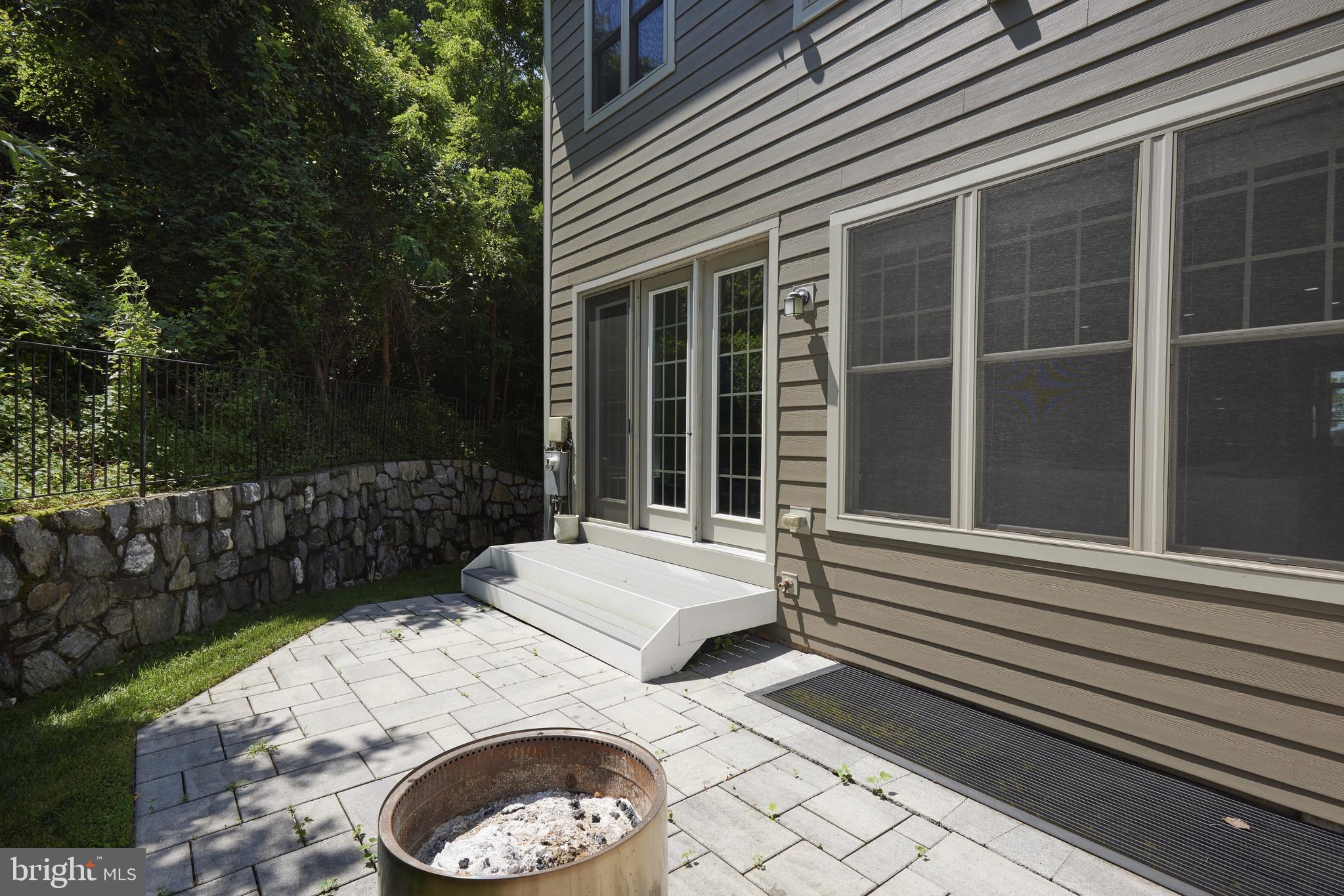 128 BYTHAM RIDGE LANE