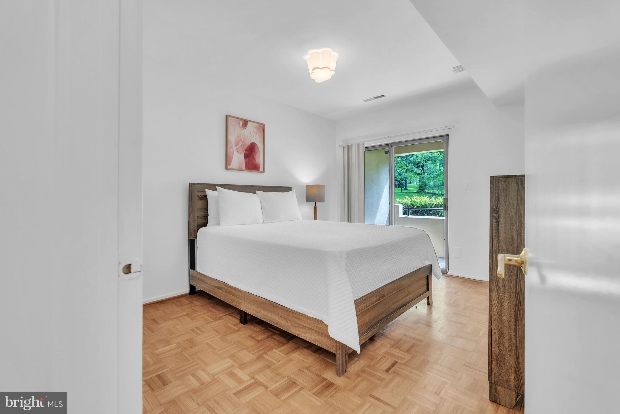 6060 CALIFORNIA CIRCLE 109