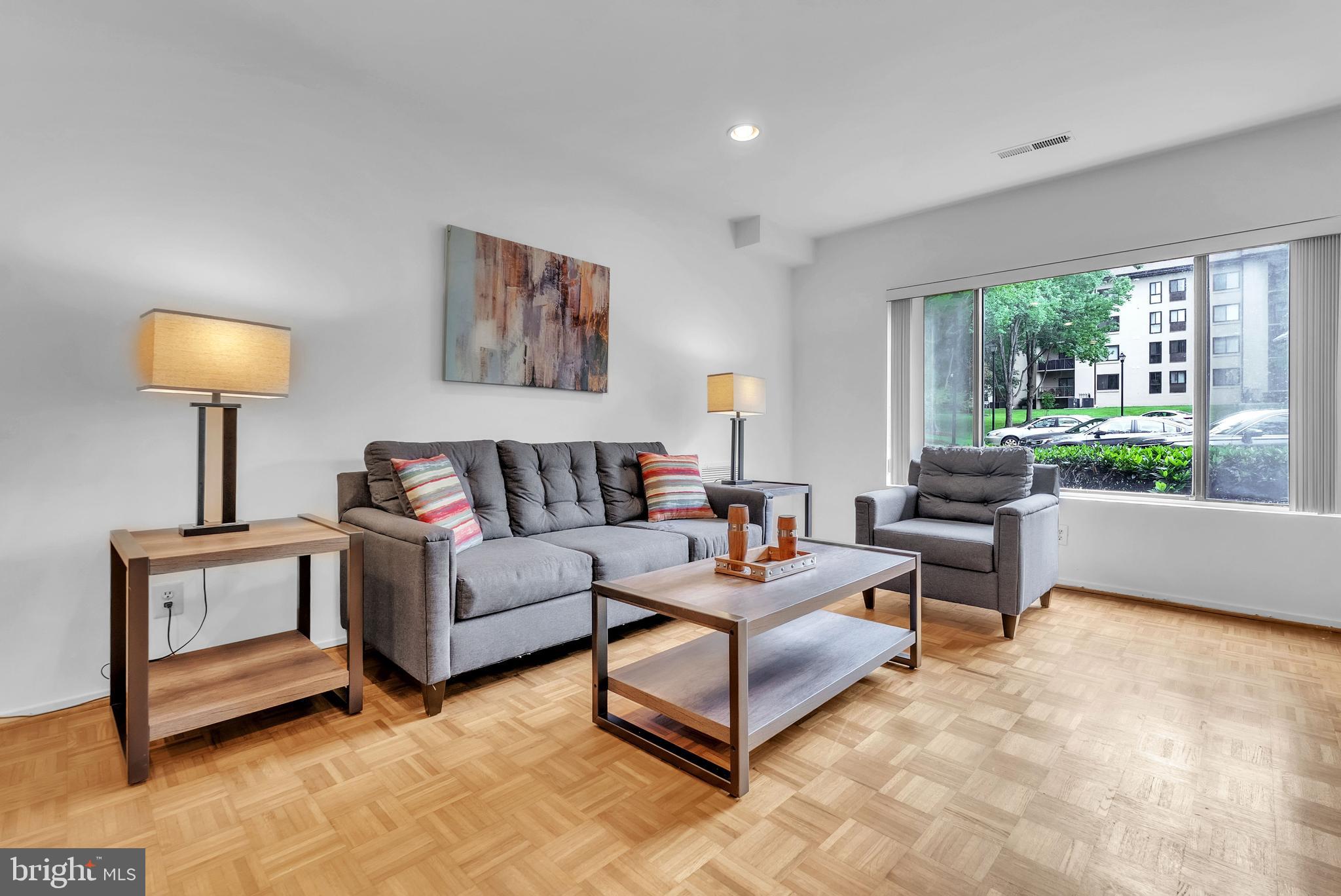 6060 CALIFORNIA CIRCLE 109