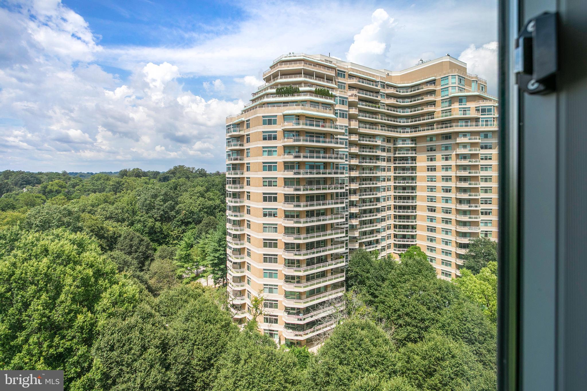 4601 N PARK AVENUE N 1213