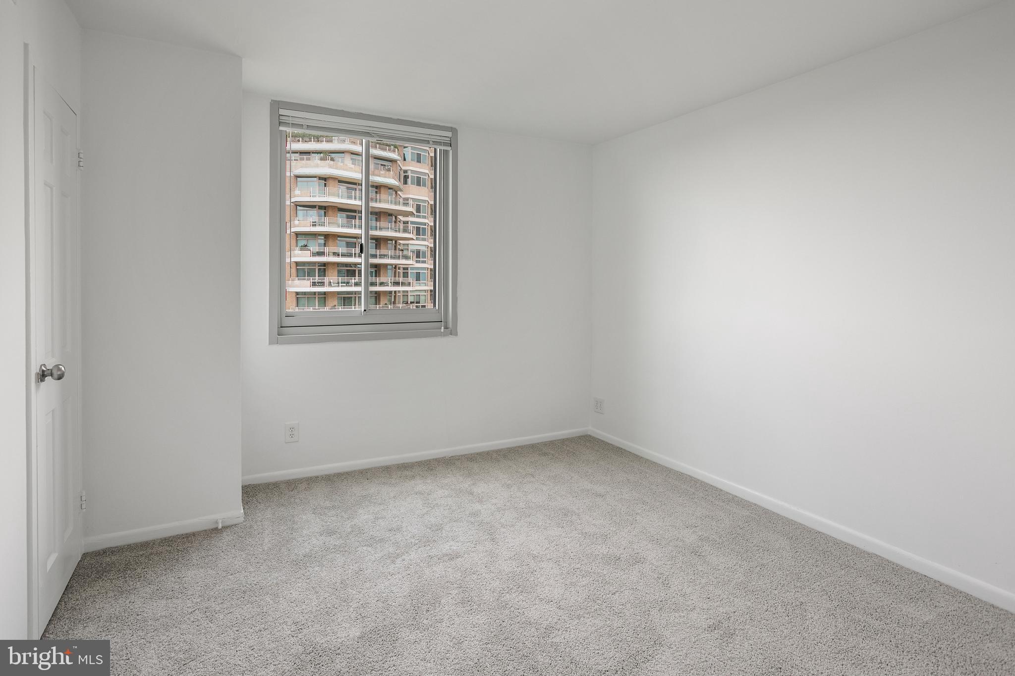 4601 N PARK AVENUE N 1213