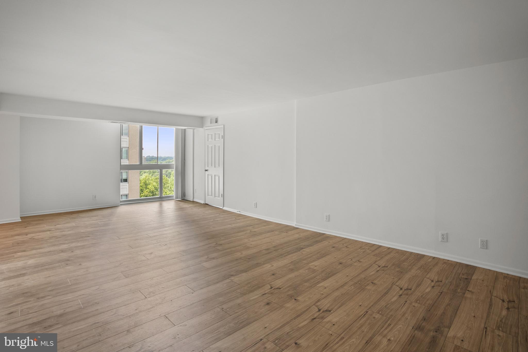 4601 N PARK AVENUE N 1213