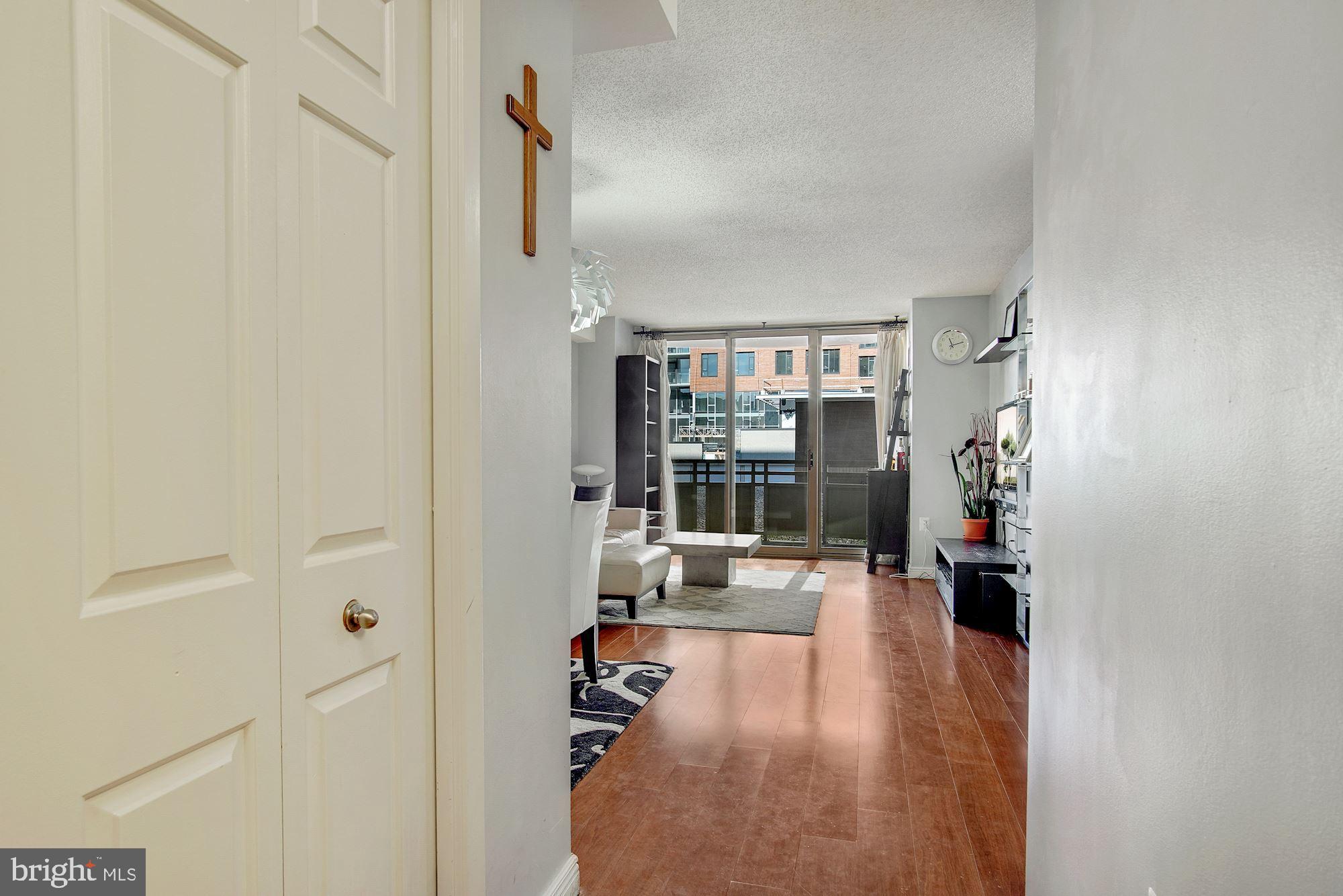 4801 FAIRMONT AVENUE 213