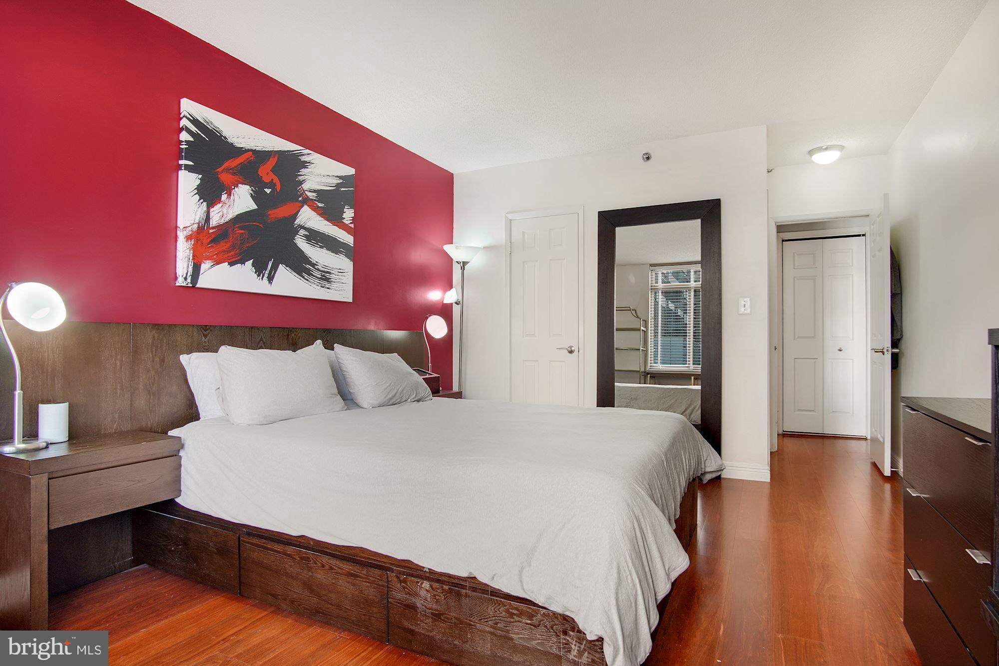 4801 FAIRMONT AVENUE 213