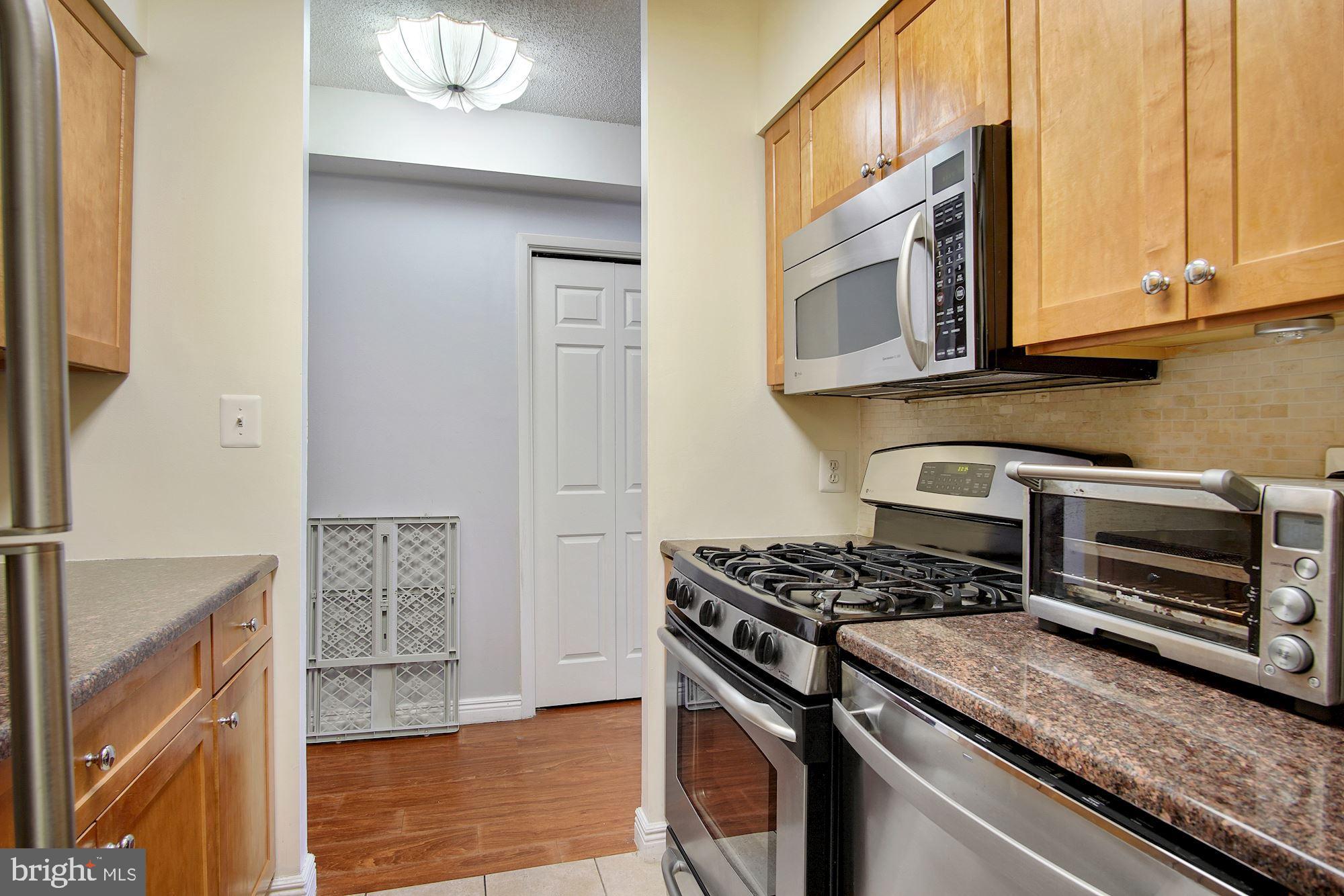 4801 FAIRMONT AVENUE 213