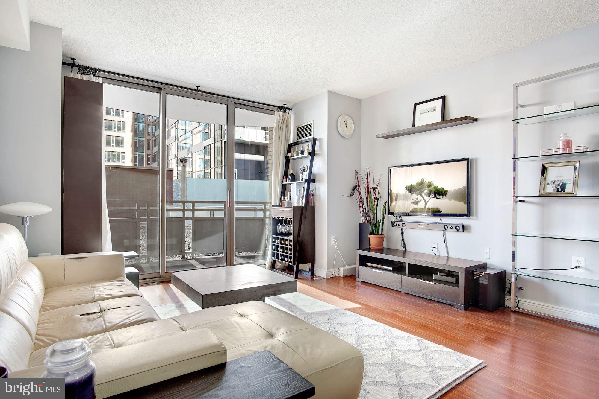 4801 FAIRMONT AVENUE 213