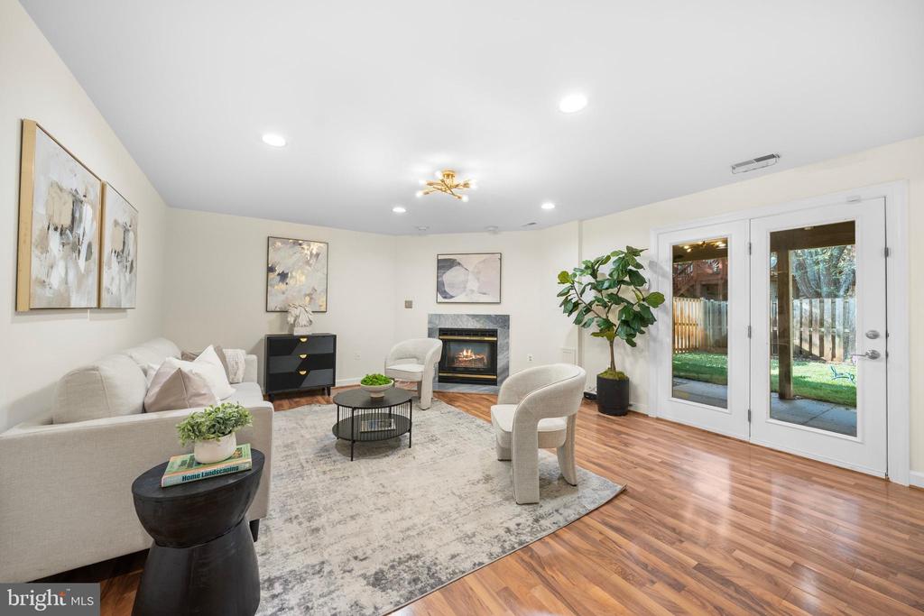 10107 STERLING TERRACE