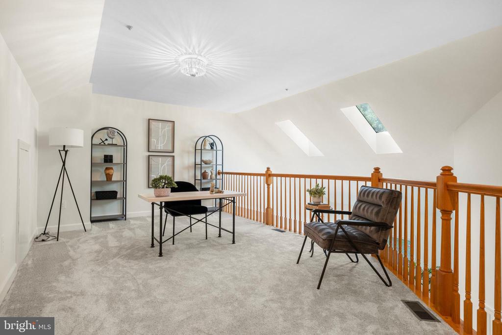 10107 STERLING TERRACE