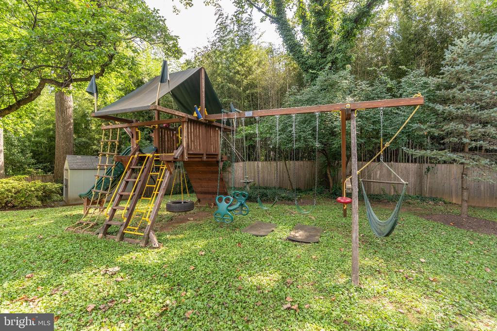 5806 CONWAY ROAD