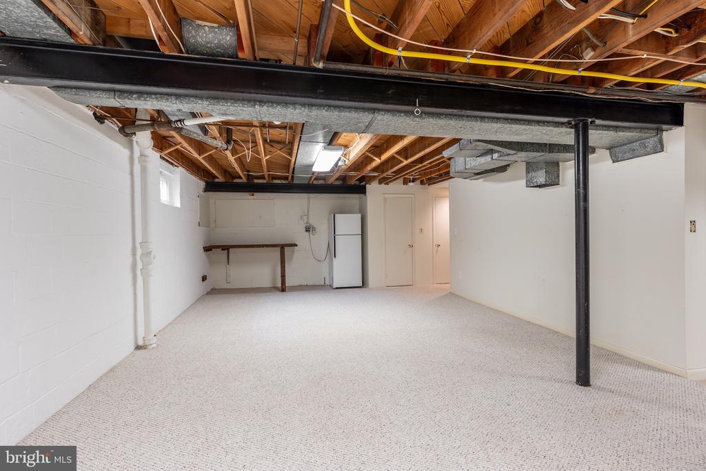 5806 CONWAY ROAD