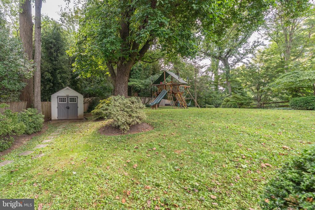 5806 CONWAY ROAD
