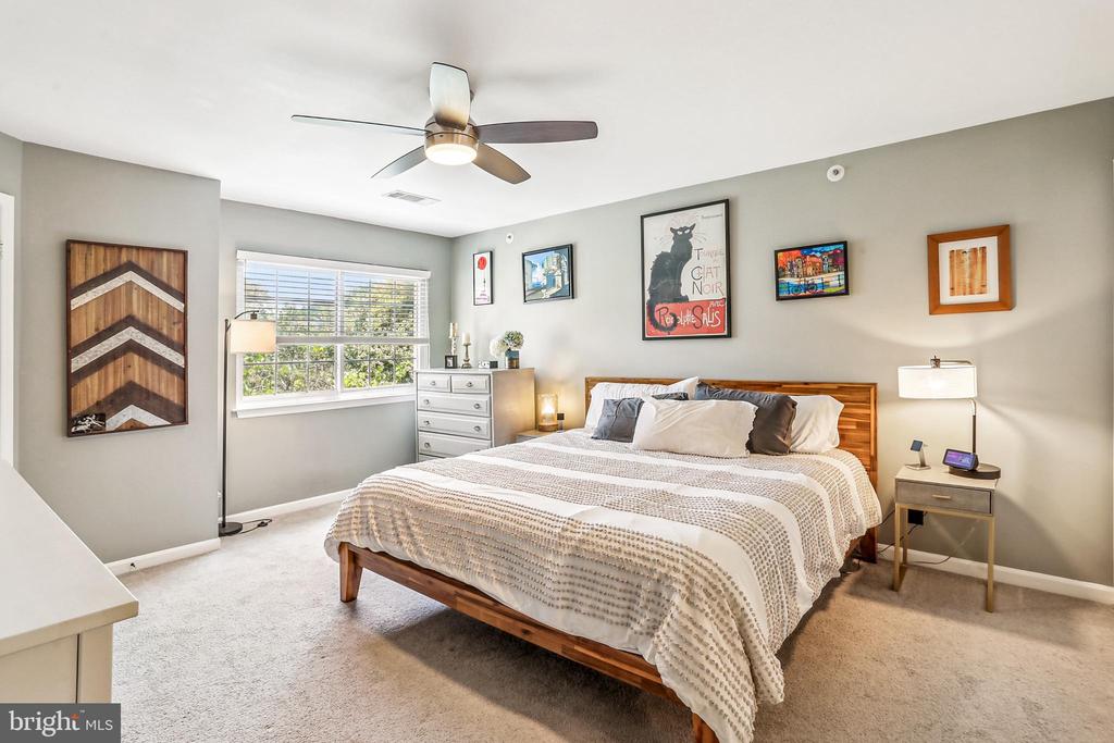 5821 INMAN PARK CIRCLE 120