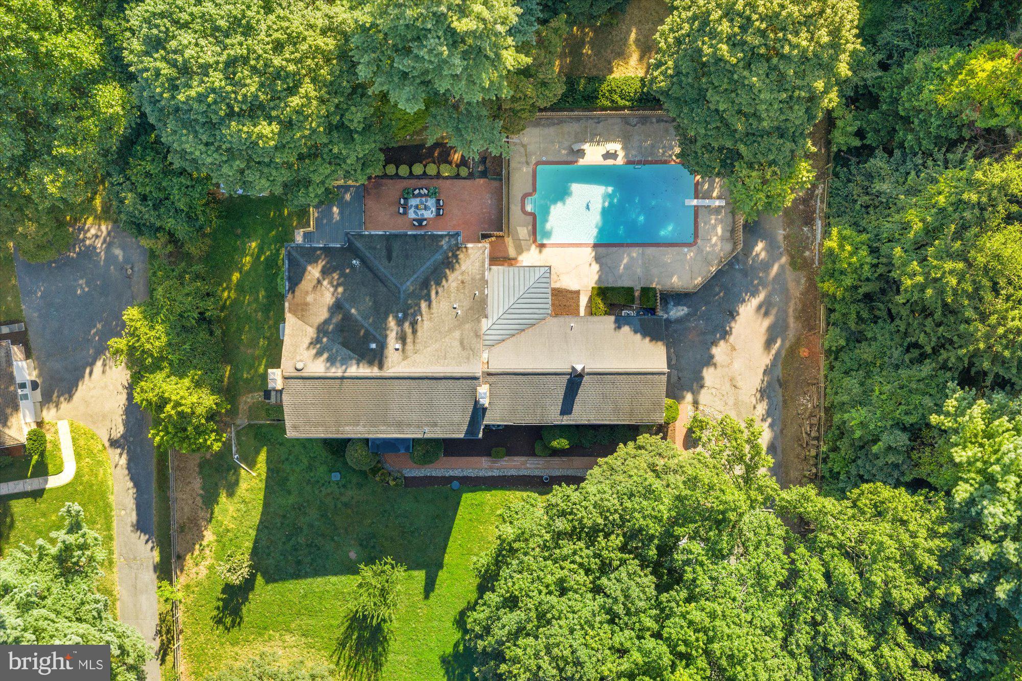 17401 BOWIE MILL ROAD