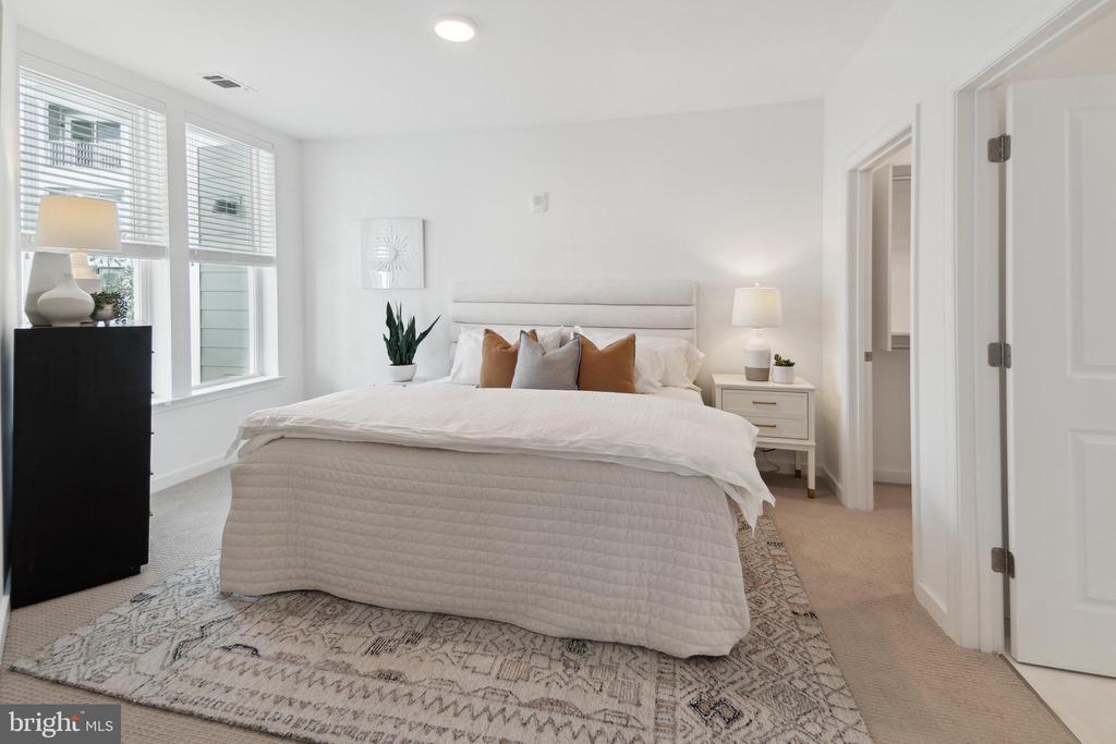 3820 CHAPLIN PLACE 1113/CLAUDE /VARIES