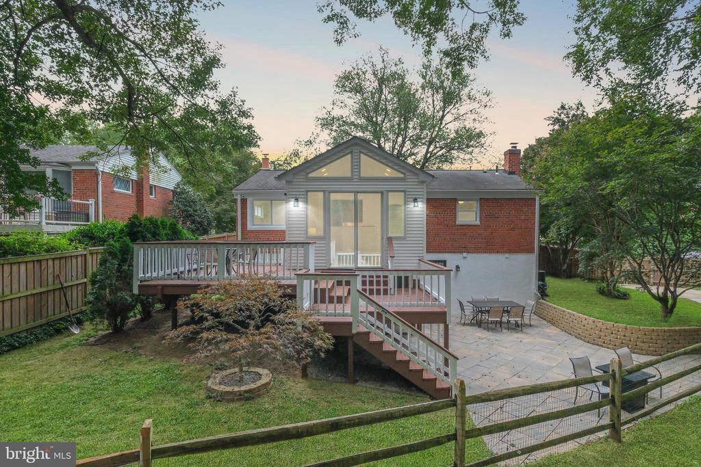 11513 ASHLEY DRIVE