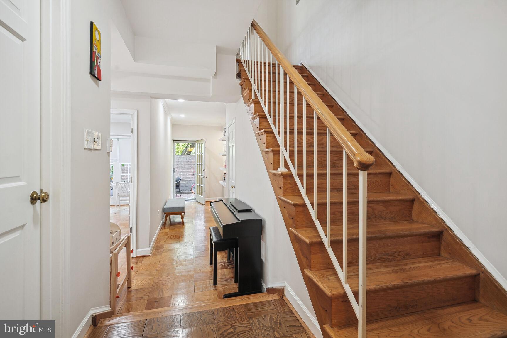 5105 WESTBARD AVENUE 6