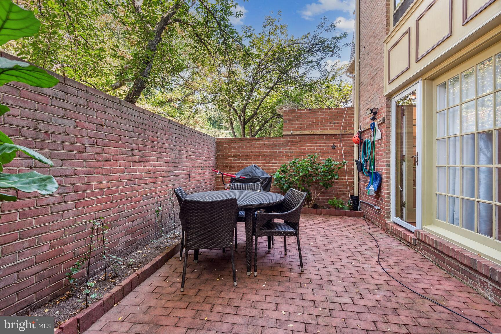 5105 WESTBARD AVENUE 6