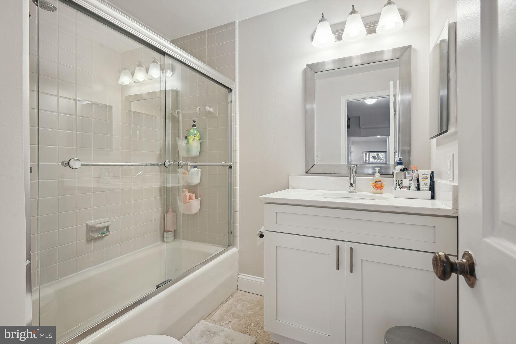 5105 WESTBARD AVENUE 6