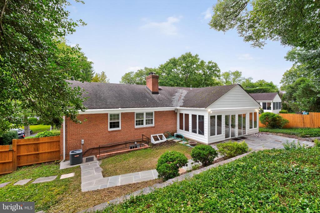 5510 CHRISTY DRIVE