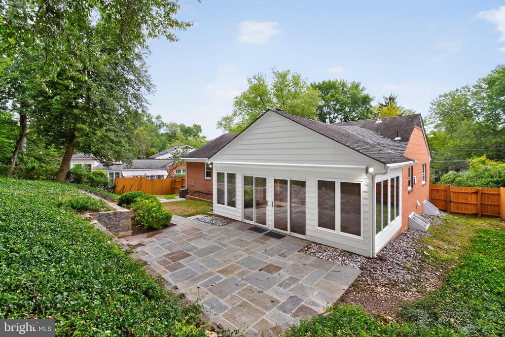 5510 CHRISTY DRIVE