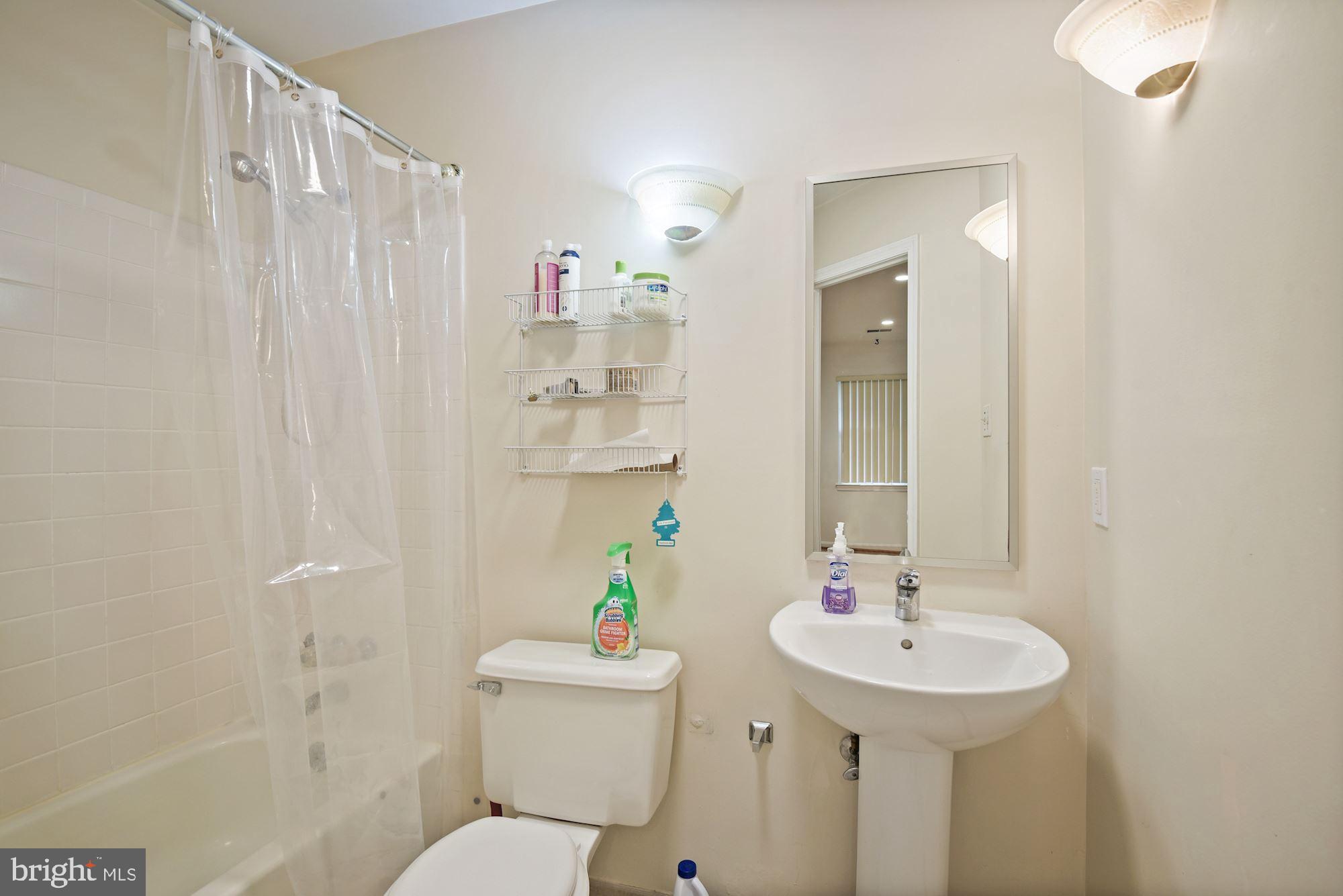 10400 PARTHENON COURT 10400