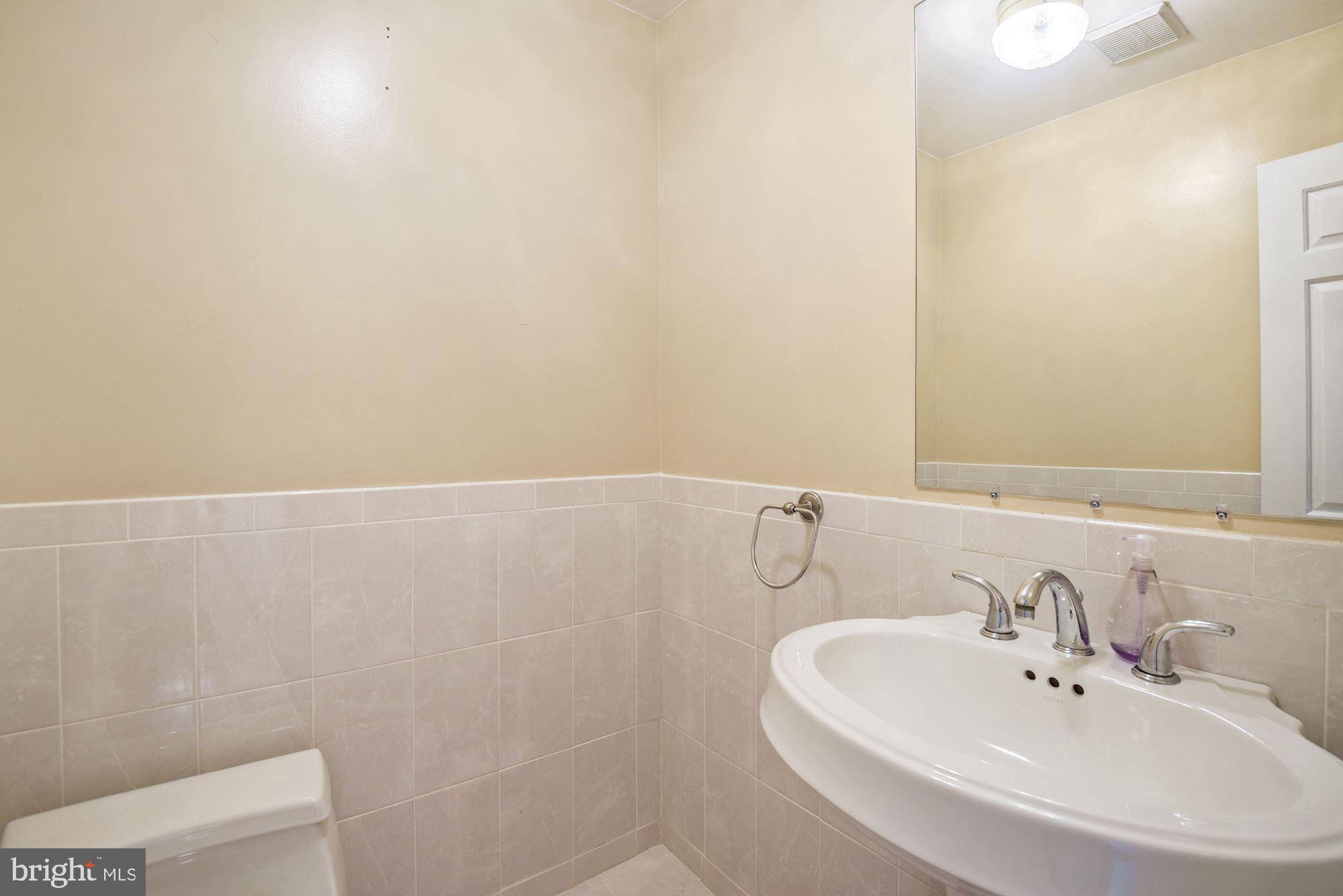 10400 PARTHENON COURT 10400