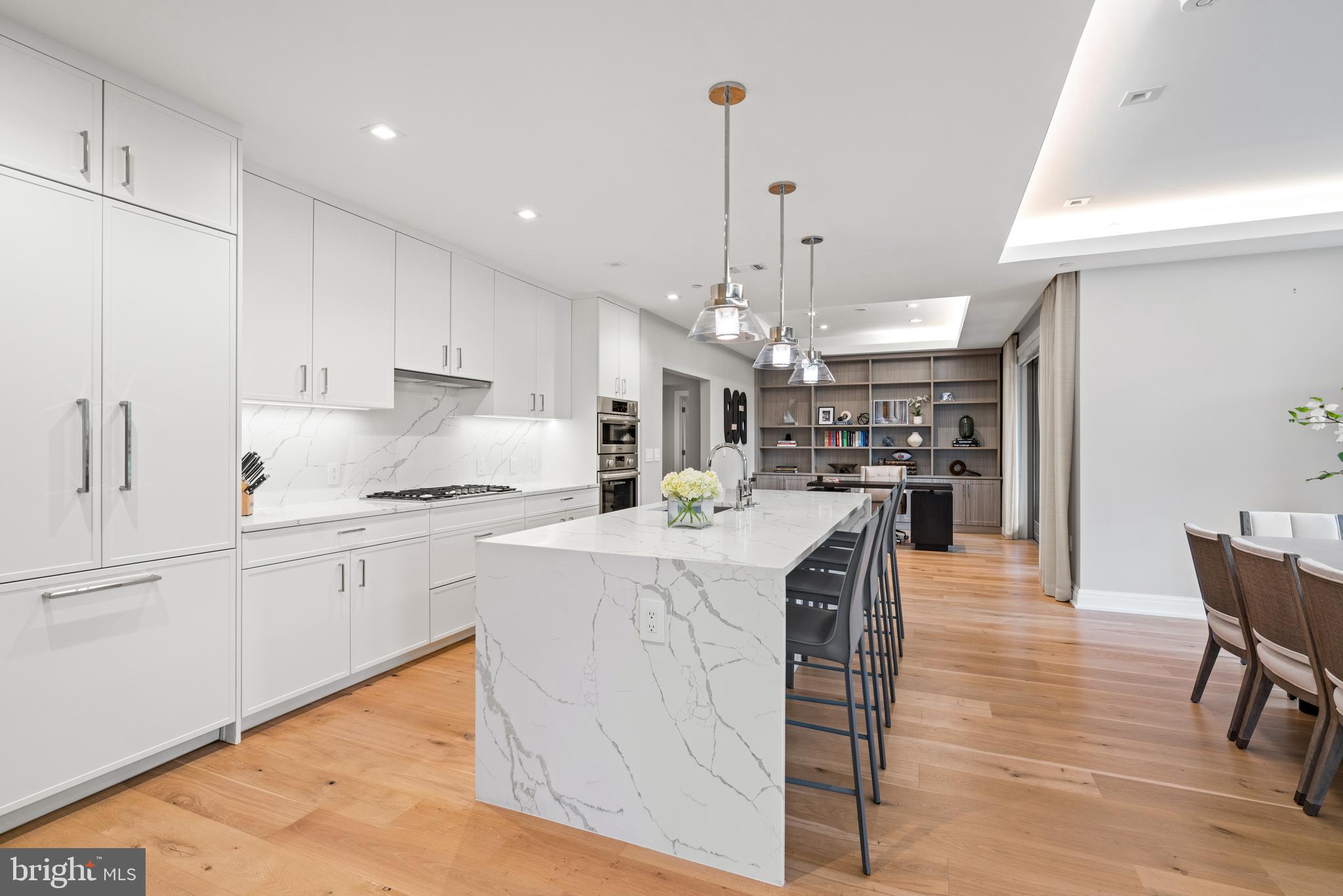 8551 CONNECTICUT AVENUE 201