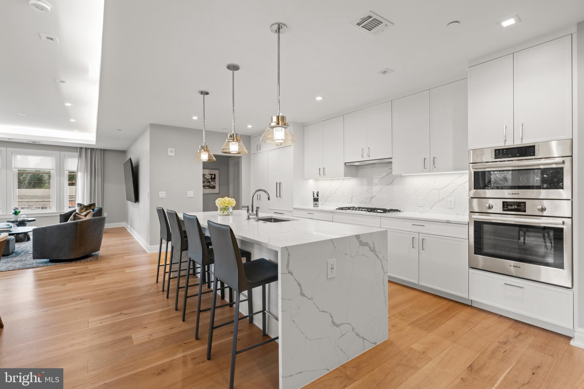 8551 CONNECTICUT AVENUE 201