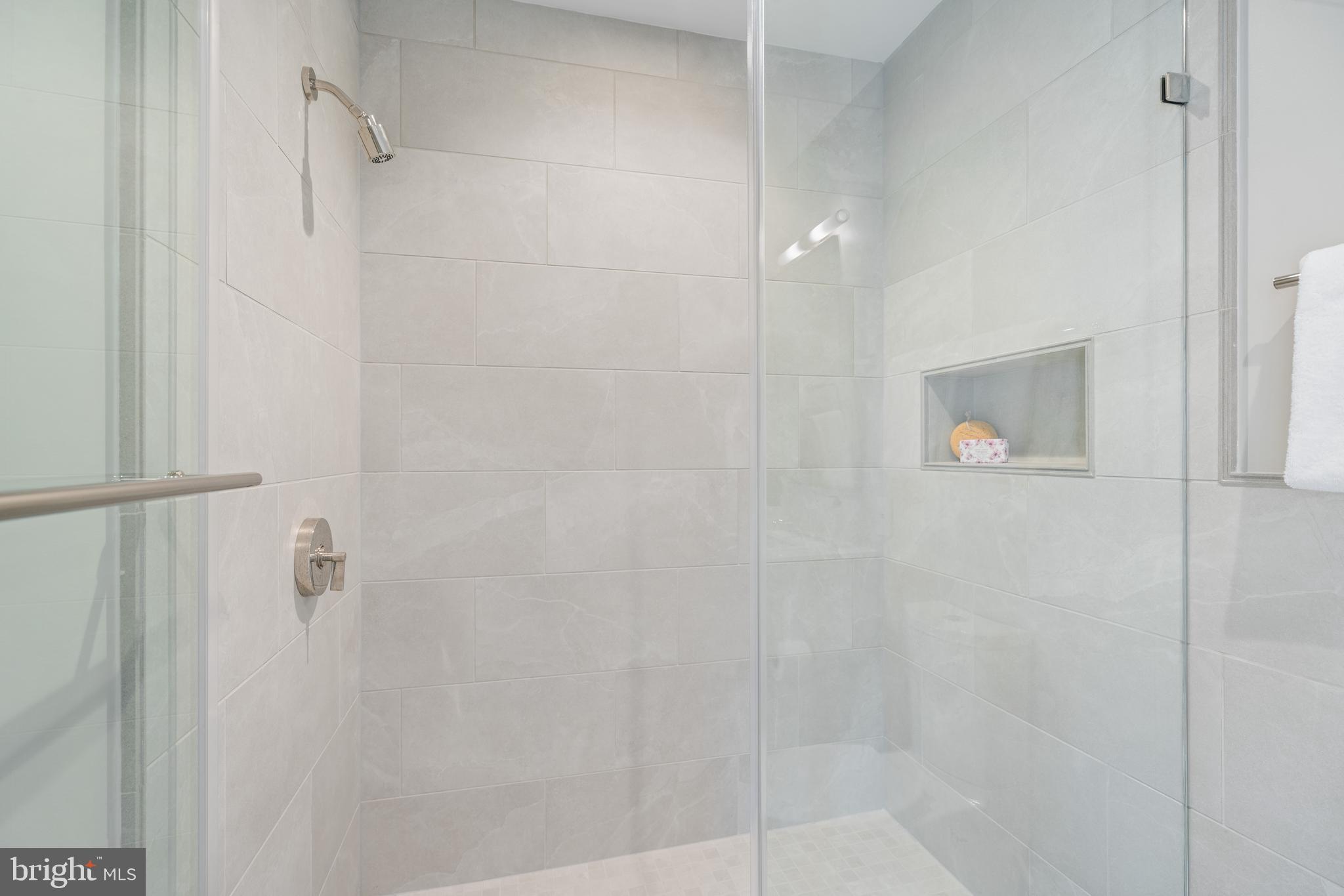 8551 CONNECTICUT AVENUE 201