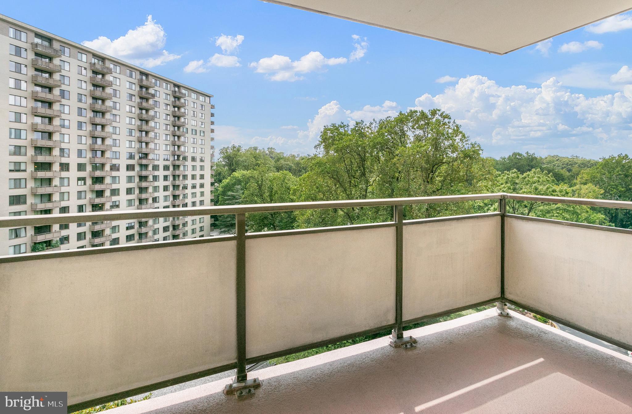 5225 POOKS HILL ROAD 1002N