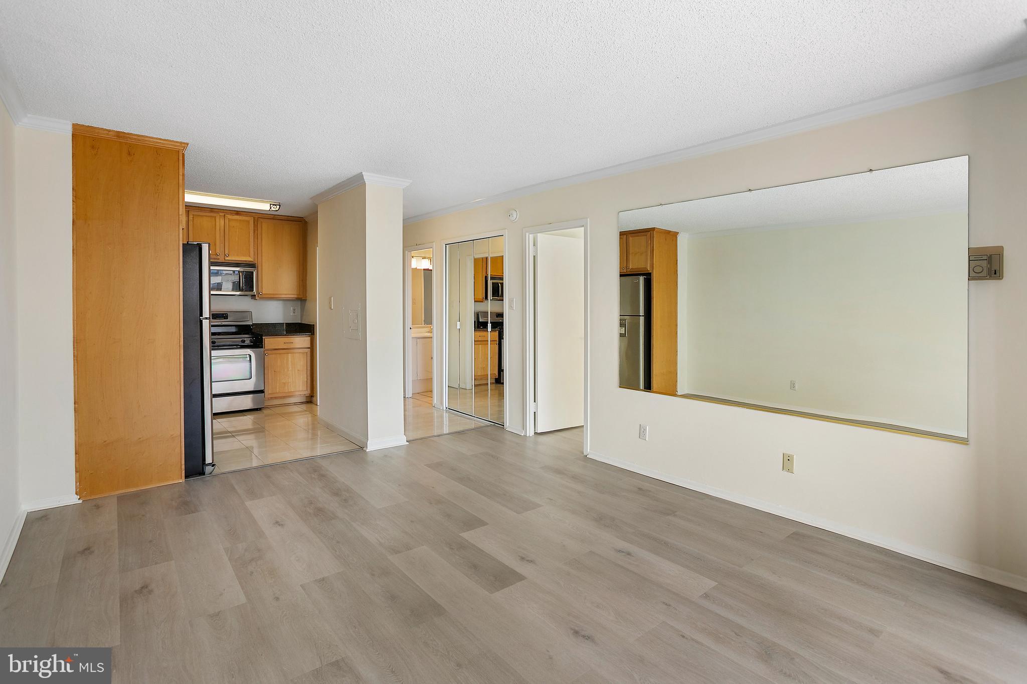 5225 POOKS HILL ROAD 1002N