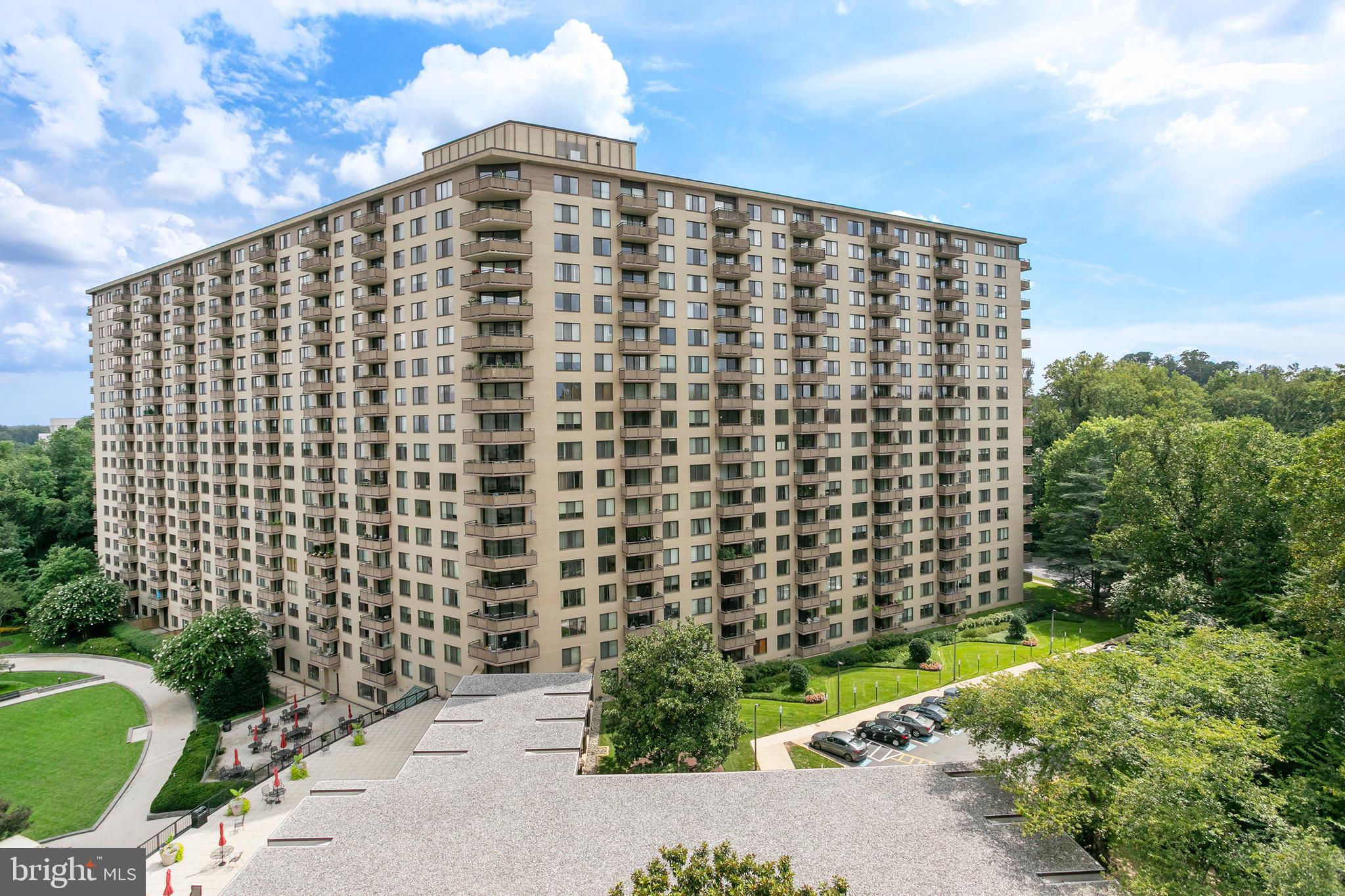 5225 POOKS HILL ROAD 1002N