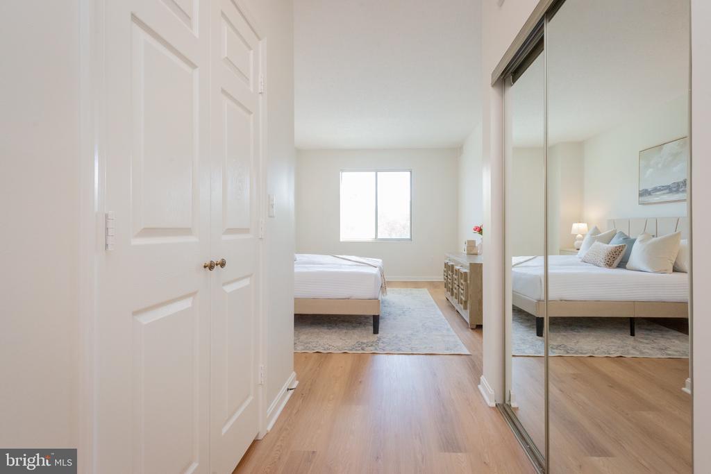 2904 N LEISURE WORLD BOULEVARD 406