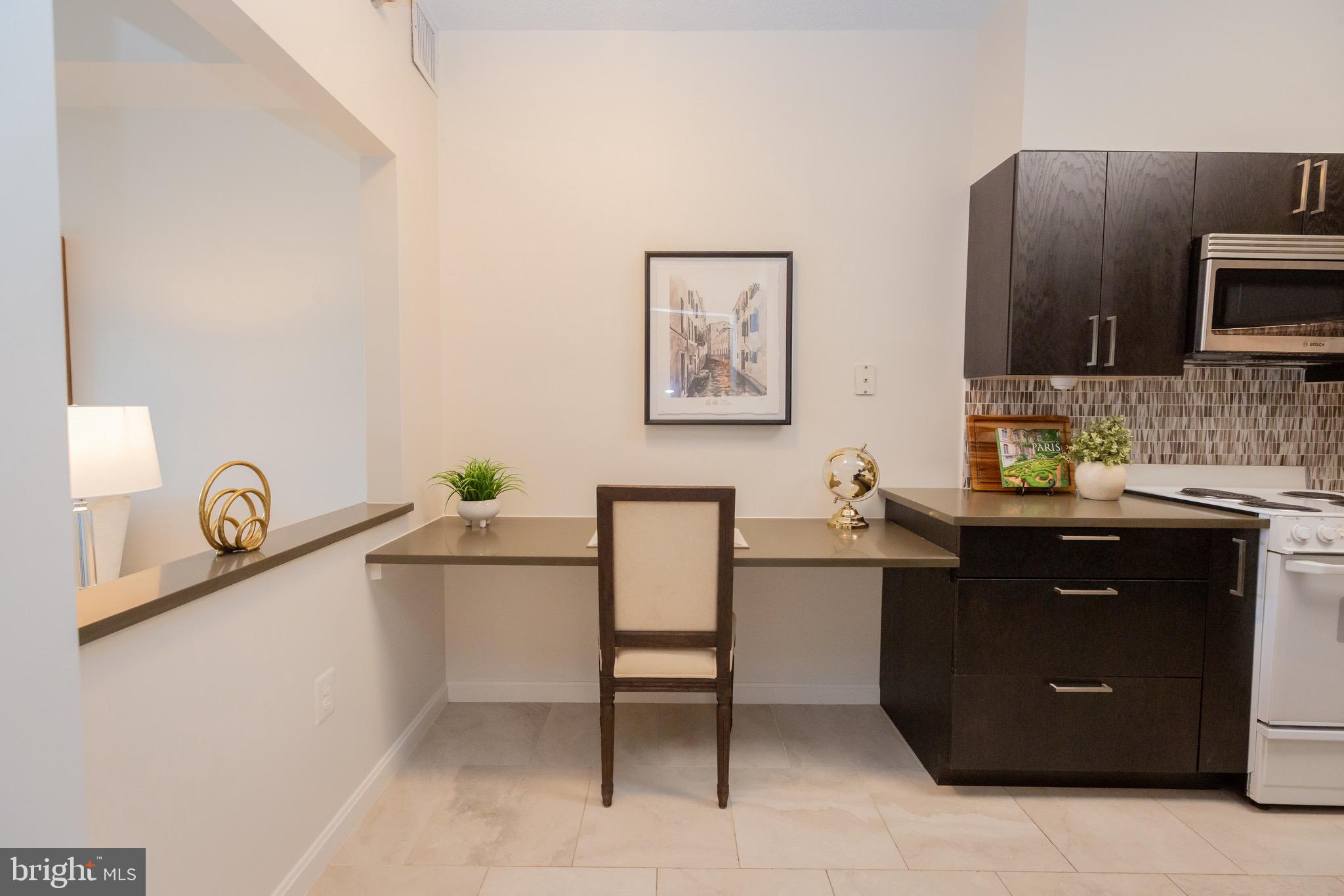 2904 N LEISURE WORLD BOULEVARD 406