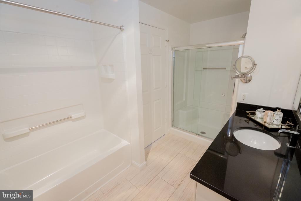 2904 N LEISURE WORLD BOULEVARD 406