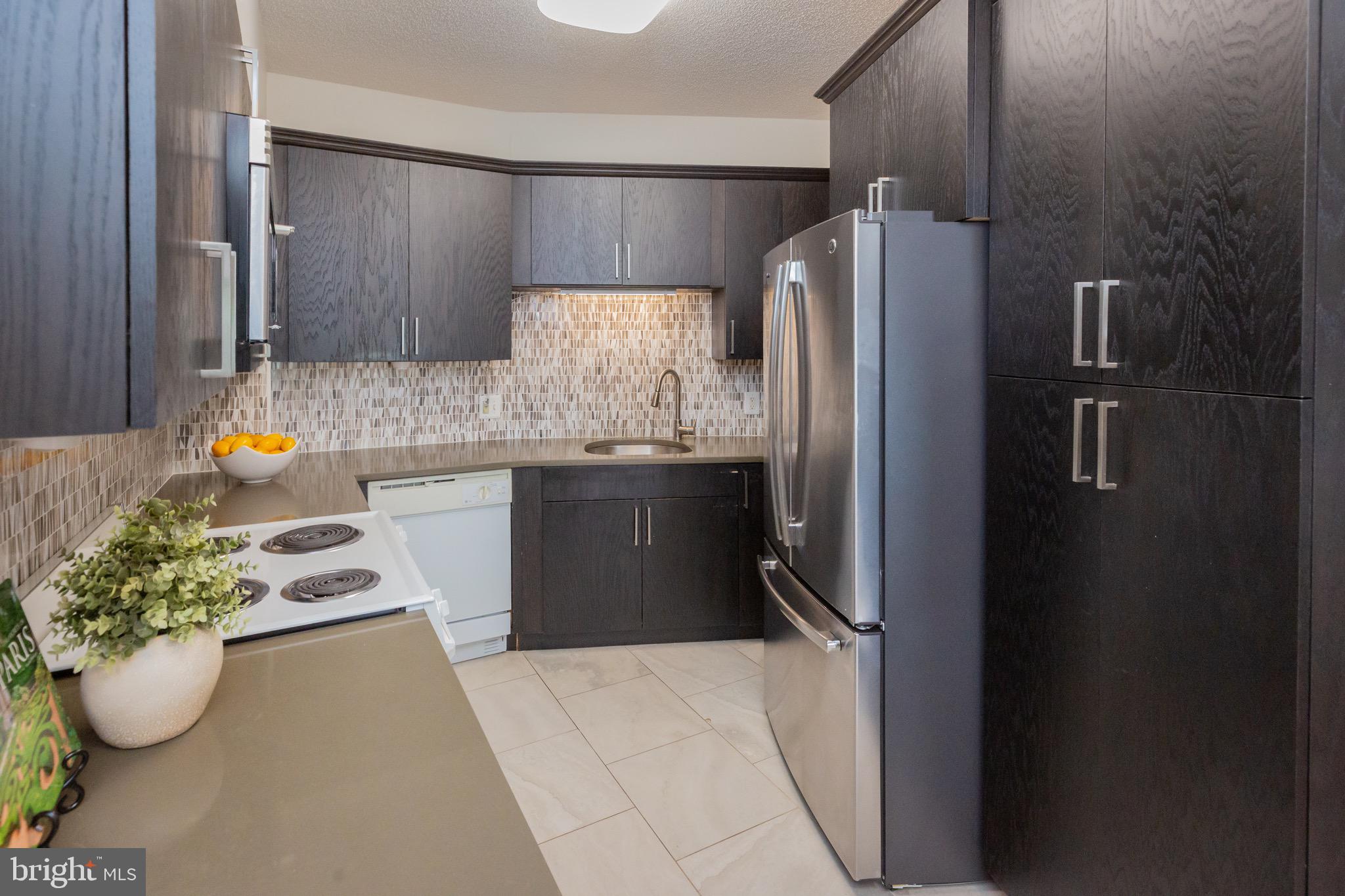 2904 N LEISURE WORLD BOULEVARD 406